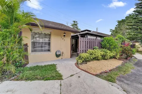 123 Briarwood Circle Hollywood FL 33024