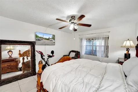 123 Briarwood Circle Hollywood FL 33024