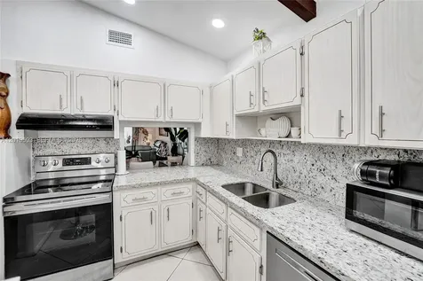 123 Briarwood Circle Hollywood FL 33024