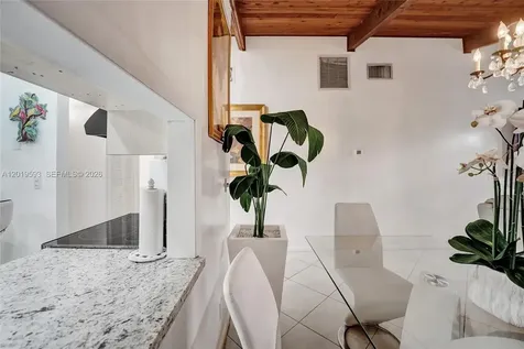 123 Briarwood Circle Hollywood FL 33024