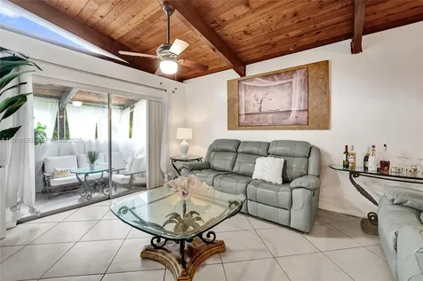 123 Briarwood Circle Hollywood FL 33024