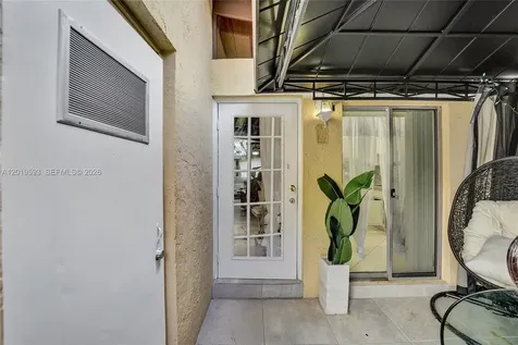 123 Briarwood Circle Hollywood FL 33024