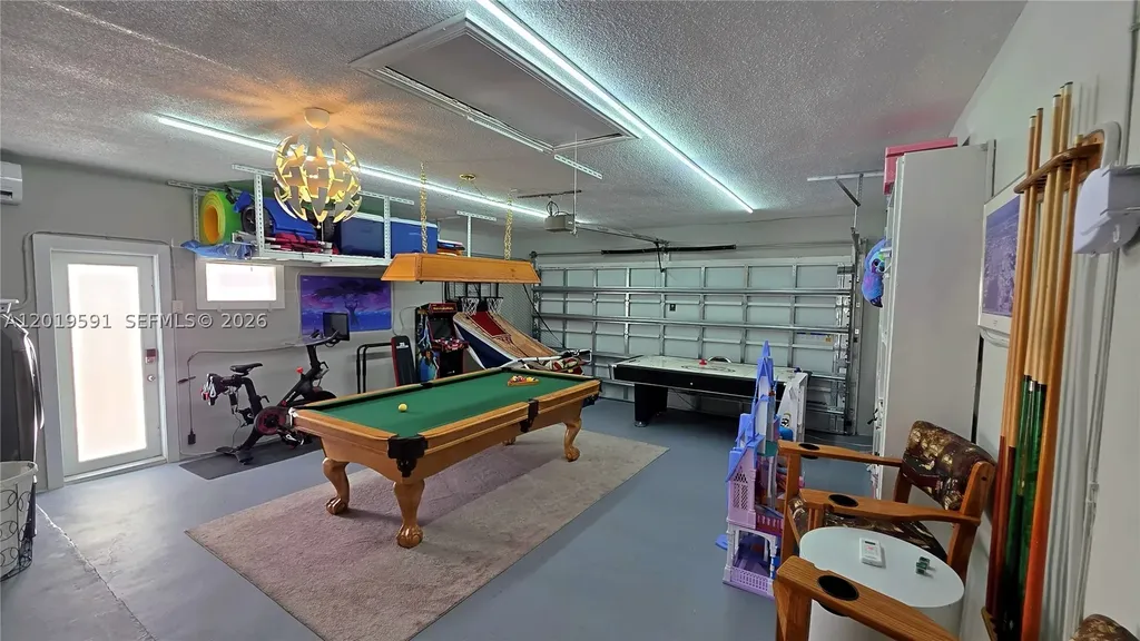1465 NE 53rd Street Fort Lauderdale FL 33334