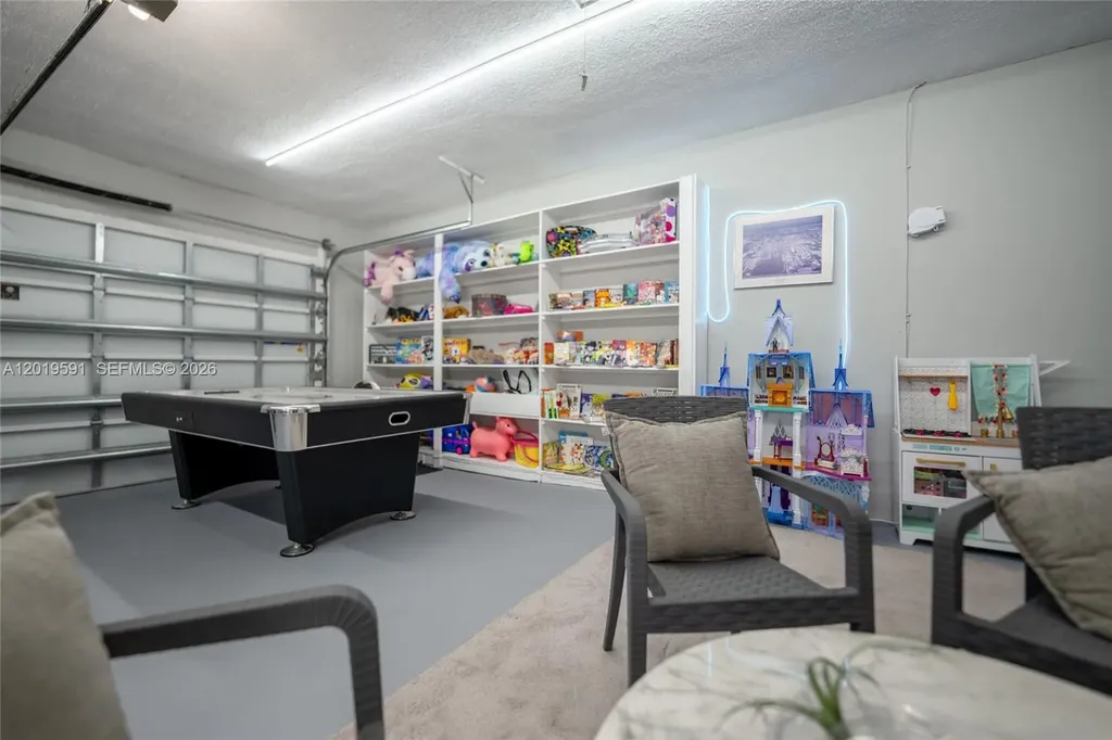 1465 NE 53rd Street Fort Lauderdale FL 33334