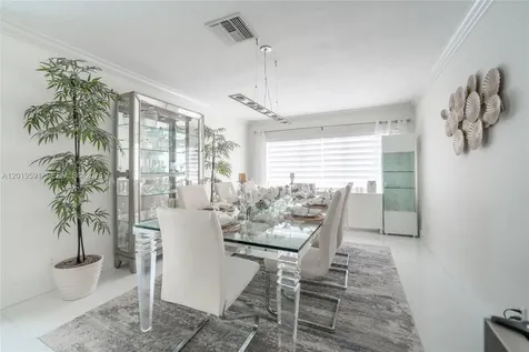 1465 NE 53rd Street Fort Lauderdale FL 33334