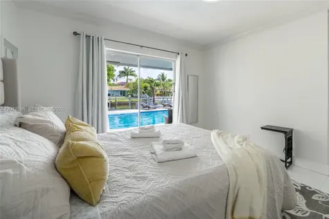 1465 NE 53rd Street Fort Lauderdale FL 33334
