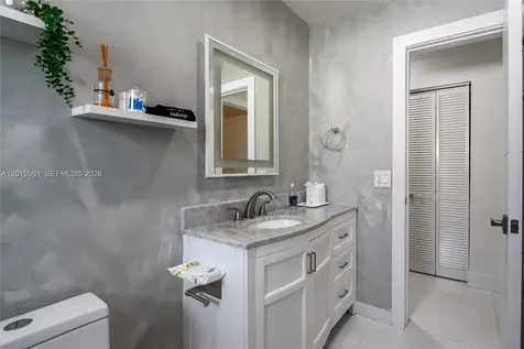 1465 NE 53rd Street Fort Lauderdale FL 33334
