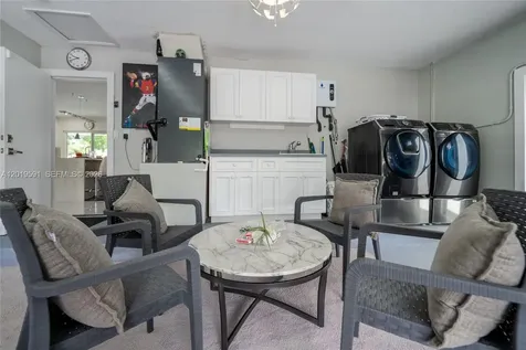 1465 NE 53rd Street Fort Lauderdale FL 33334