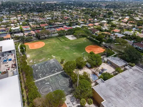 1465 NE 53rd Street Fort Lauderdale FL 33334