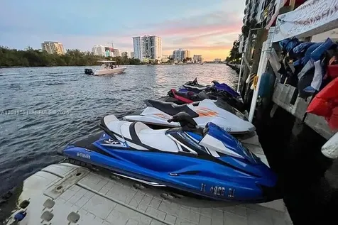 1465 NE 53rd Street Fort Lauderdale FL 33334