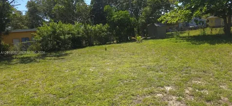 3330 Auburn Boulevard Fort Lauderdale FL 33312