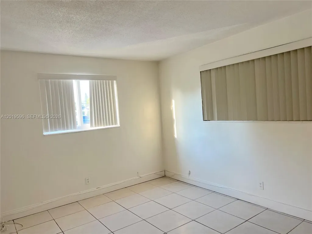 1826 N 22nd Avenue Hollywood FL 33020