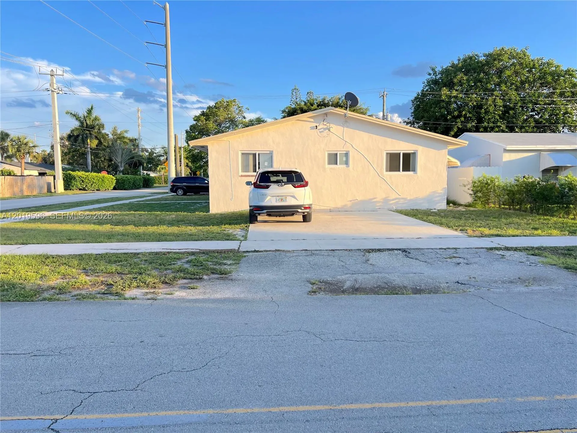 1826 N 22nd Avenue Hollywood FL 33020