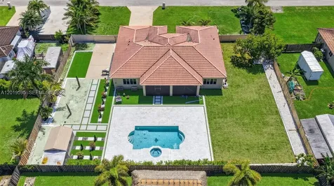 32204 SW 205th Avenue Homestead FL 33030