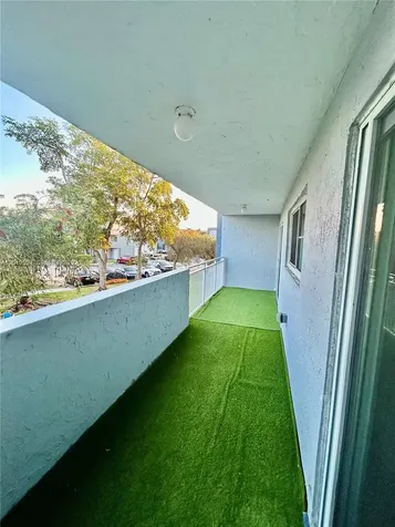 9375 Fontainebleau Boulevard Miami FL 33172