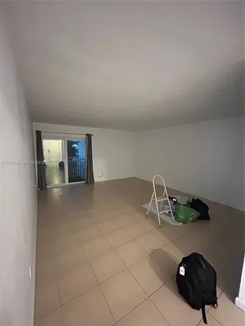 9375 Fontainebleau Boulevard Miami FL 33172