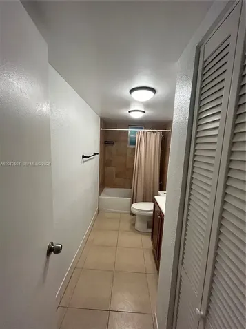 9375 Fontainebleau Boulevard Miami FL 33172