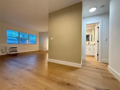 1471 NE 170th Street North Miami Beach FL 33162