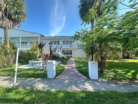1471 NE 170th Street North Miami Beach FL 33162