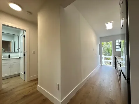 1471 NE 170th Street North Miami Beach FL 33162