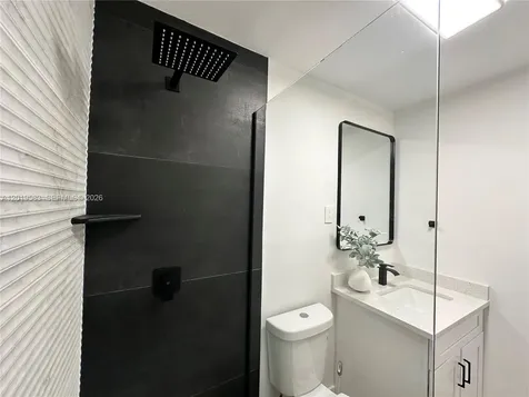 1471 NE 170th Street North Miami Beach FL 33162