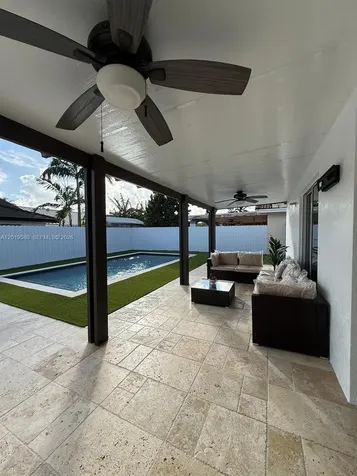 13818 SW 157th Terrace Miami FL 33177