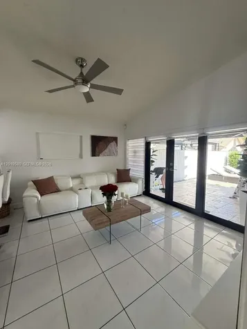 13818 SW 157th Terrace Miami FL 33177