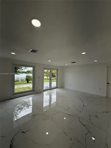 20211 NW 42nd Avenue Miami Gardens FL 33055