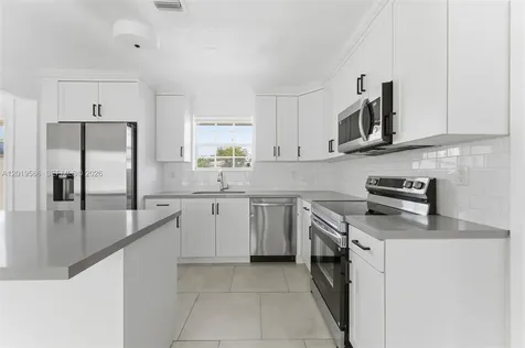 14731 NE 8th Court Miami FL 33161