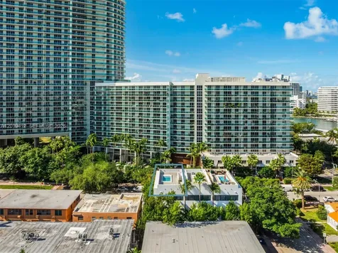 1525 Bay Road Miami Beach FL 33139