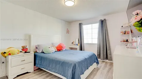 19141 NW 12th Street Pembroke Pines FL 33029