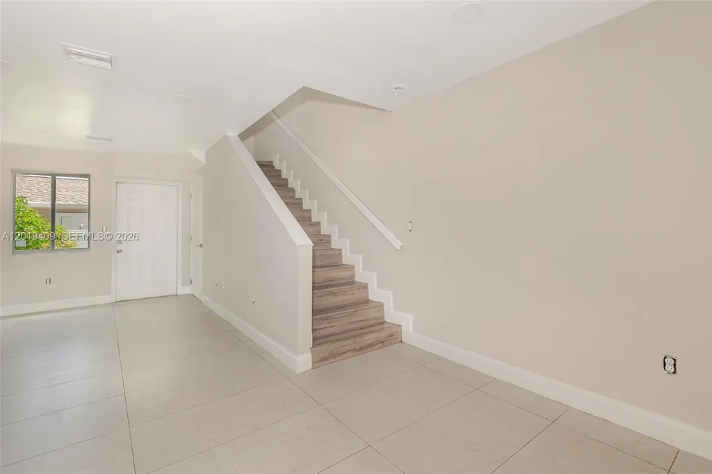 811-817 NW 3rd Avenue Fort Lauderdale FL 33311
