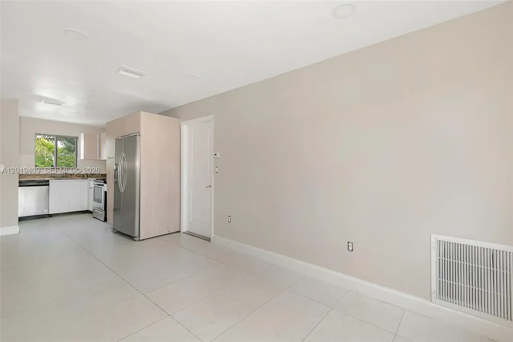 811-817 NW 3rd Avenue Fort Lauderdale FL 33311