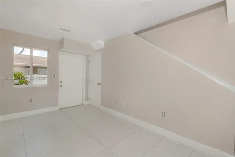 811-817 NW 3rd Avenue Fort Lauderdale FL 33311