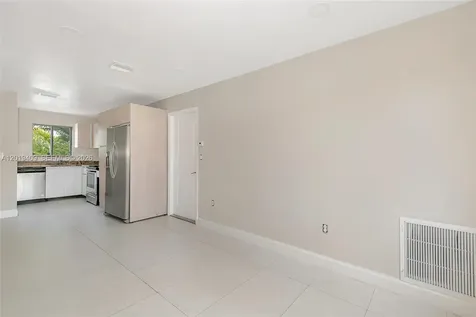 811-817 NW 3rd Avenue Fort Lauderdale FL 33311