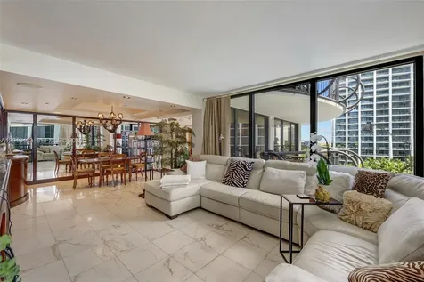 2843 S Bayshore Drive Miami FL 33133
