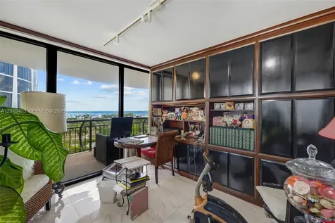 2843 S Bayshore Drive Miami FL 33133