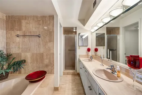 2843 S Bayshore Drive Miami FL 33133