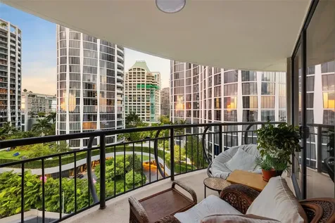 2843 S Bayshore Drive Miami FL 33133