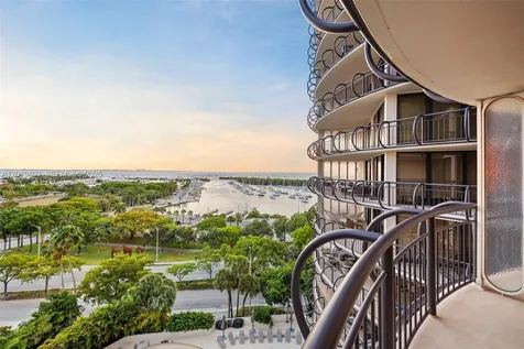 2843 S Bayshore Drive Miami FL 33133