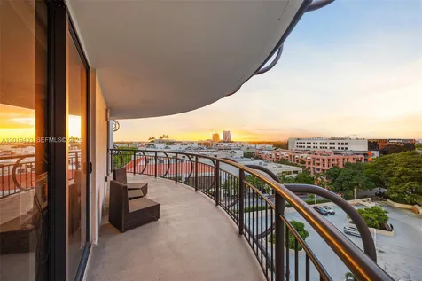 2843 S Bayshore Drive Miami FL 33133