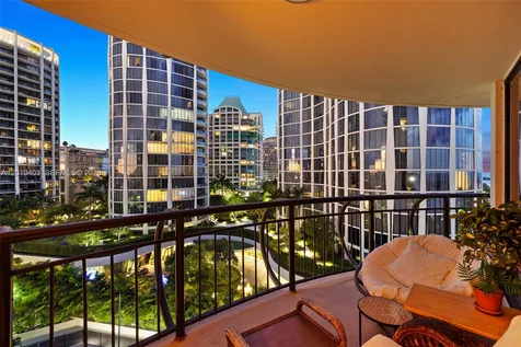 2843 S Bayshore Drive Miami FL 33133