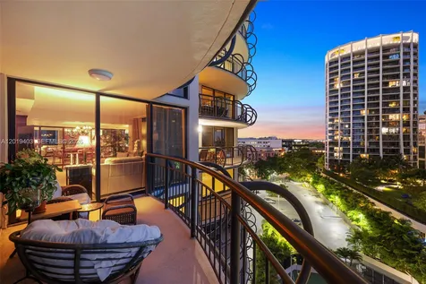 2843 S Bayshore Drive Miami FL 33133