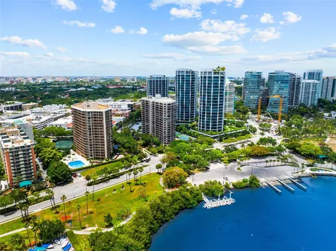 2843 S Bayshore Drive Miami FL 33133