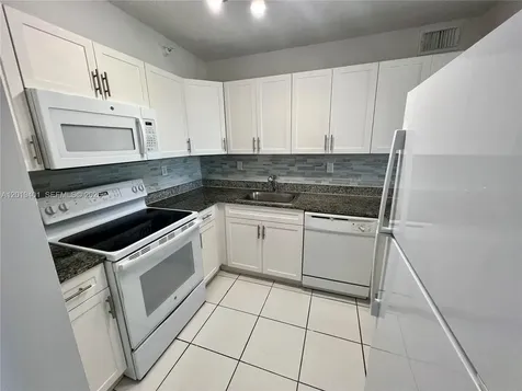 9601 Fontainebleau Boulevard Miami FL 33172