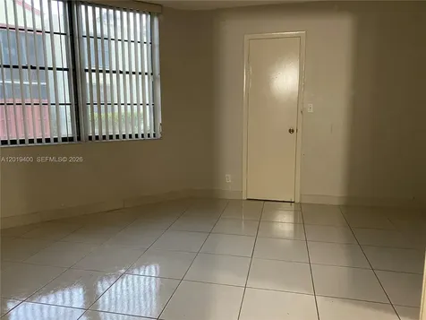210 Lake Pointe Drive Oakland Park FL 33309