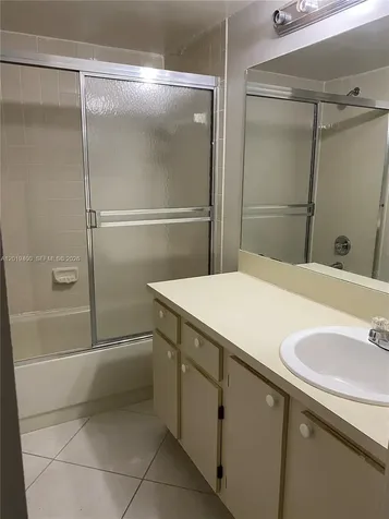 210 Lake Pointe Drive Oakland Park FL 33309