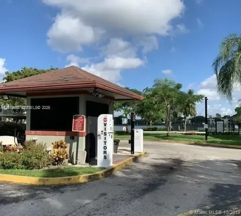 210 Lake Pointe Drive Oakland Park FL 33309
