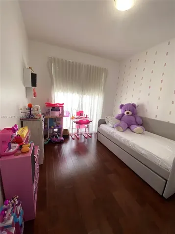 10241 NW 71st Terrace Doral FL 33178
