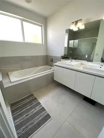 10241 NW 71st Terrace Doral FL 33178